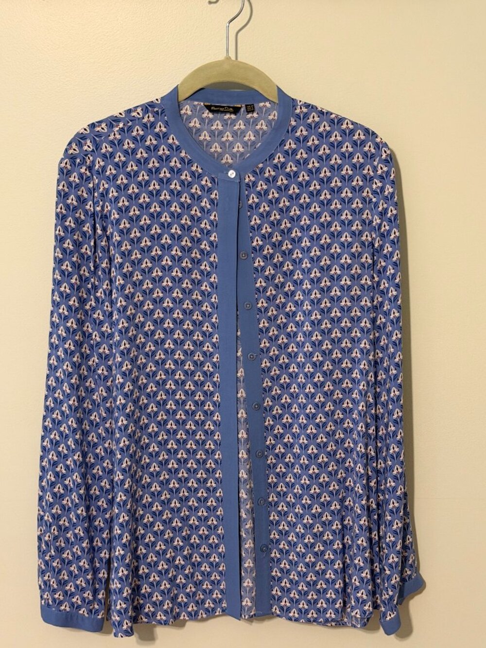 Massimo Dutti silk blouse, size 6
